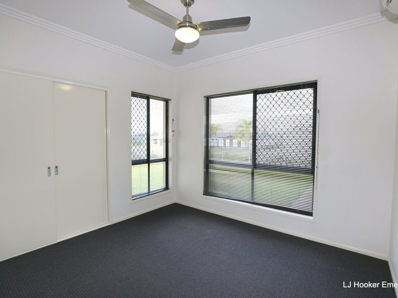 Photo - 8 Moriarty Street, Emerald QLD 4720 - Image 13