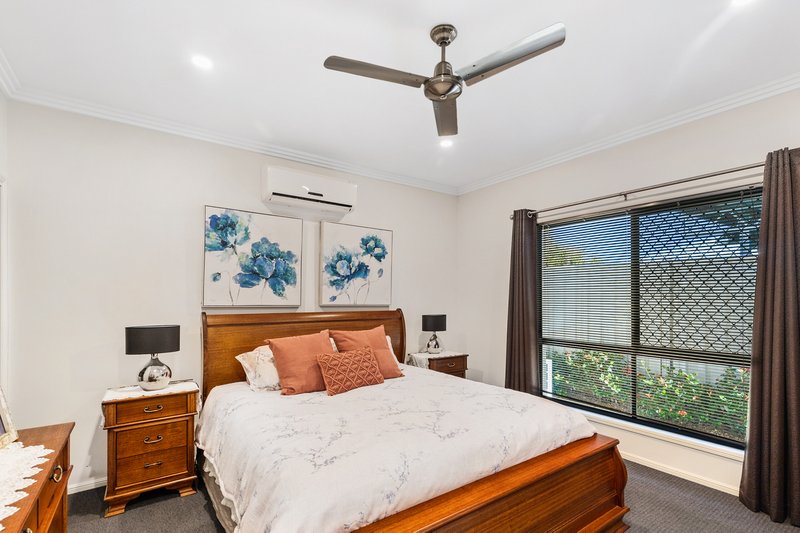 Photo - 8 Moriarty Street, Emerald QLD 4720 - Image 9