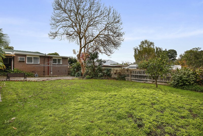 Photo - 8 Morokai Grove, Lilydale VIC 3140 - Image 18