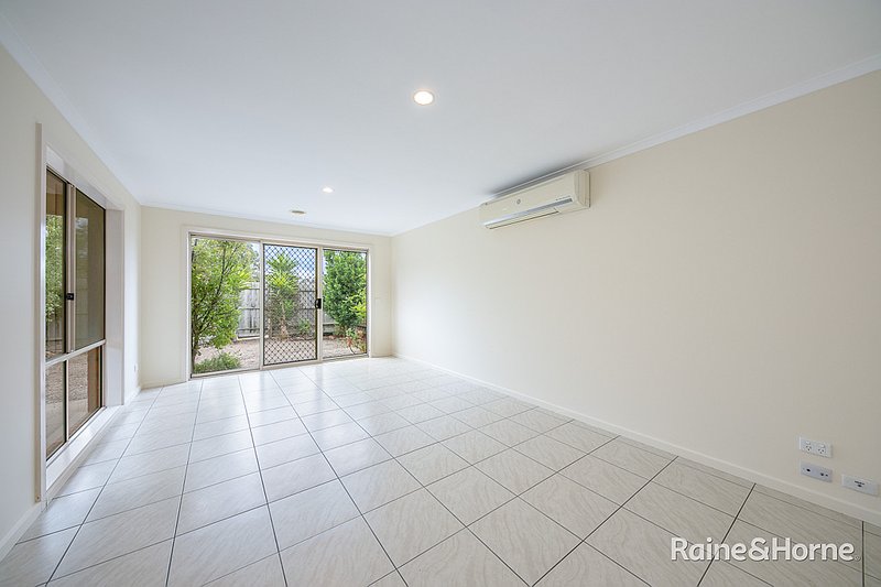 Photo - 8 Morris Court, Sunbury VIC 3429 - Image 10