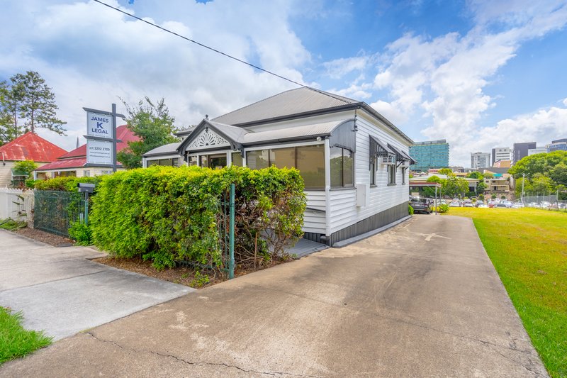 Photo - 8 Mortimer Street, Ipswich QLD 4305 - Image 3