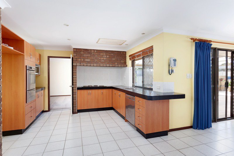 Photo - 8 Mottee Road, Bateman WA 6150 - Image 10