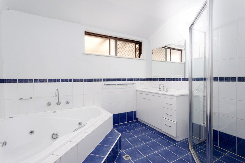 Photo - 8 Mottee Road, Bateman WA 6150 - Image 12