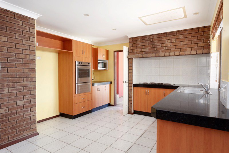 Photo - 8 Mottee Road, Bateman WA 6150 - Image 13