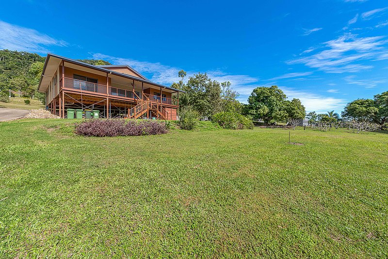 Photo - 8 Mount Marlow Rise, Mount Marlow QLD 4800 - Image 1