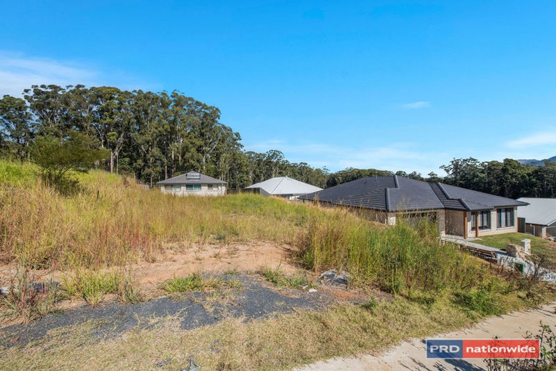 8 Mountain View Court, Bonville NSW 2450