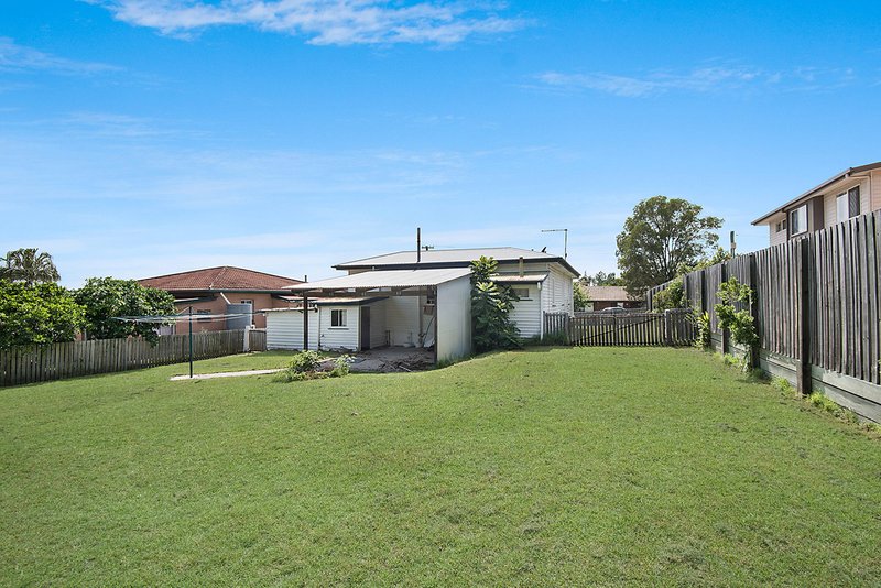 Photo - 8 Muchow Street, Beenleigh QLD 4207 - Image 7