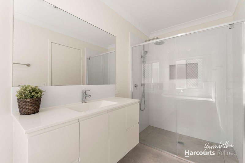 Photo - 8 Mulberry Circuit, Gleneagle QLD 4285 - Image 9