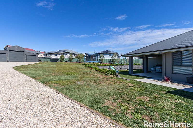 Photo - 8 Mulley Close, Windradyne NSW 2795 - Image 19