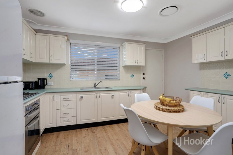 Photo - 8 Mundin Street, Doonside NSW 2767 - Image 3