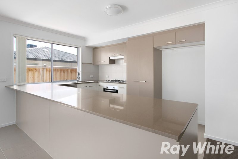 Photo - 8 Naas Road, Clyde North VIC 3978 - Image 2