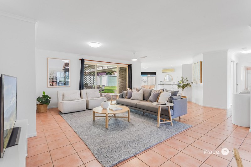 Photo - 8 Nancy Court, Deception Bay QLD 4508 - Image 3