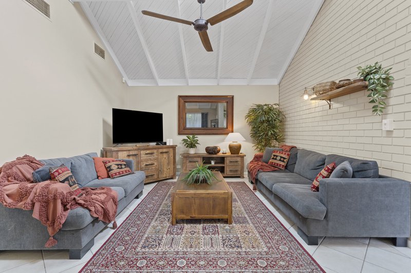 Photo - 8 Nandala Drive, Tanah Merah QLD 4128 - Image 1