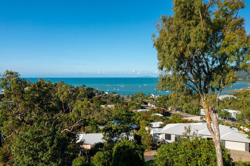 Photo - 8 Nara Avenue, Airlie Beach QLD 4802 - Image 3