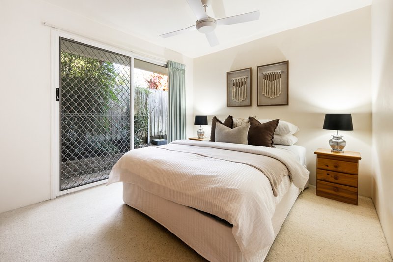 Photo - 8 Nara Street, Kenmore QLD 4069 - Image 12