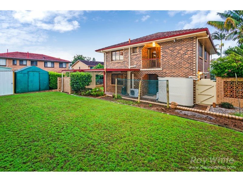 Photo - 8 Naraf Street, Wishart QLD 4122 - Image 17