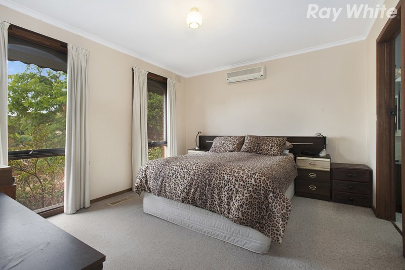 Photo - 8 Narong Crescent, Knoxfield VIC 3180 - Image 6