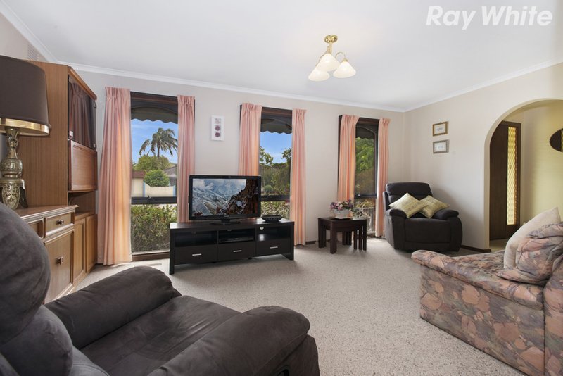 Photo - 8 Narong Crescent, Knoxfield VIC 3180 - Image 8