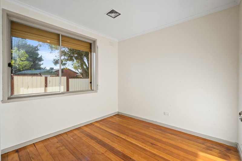 Photo - 8 Nathalia Street, Broadmeadows VIC 3047 - Image 9