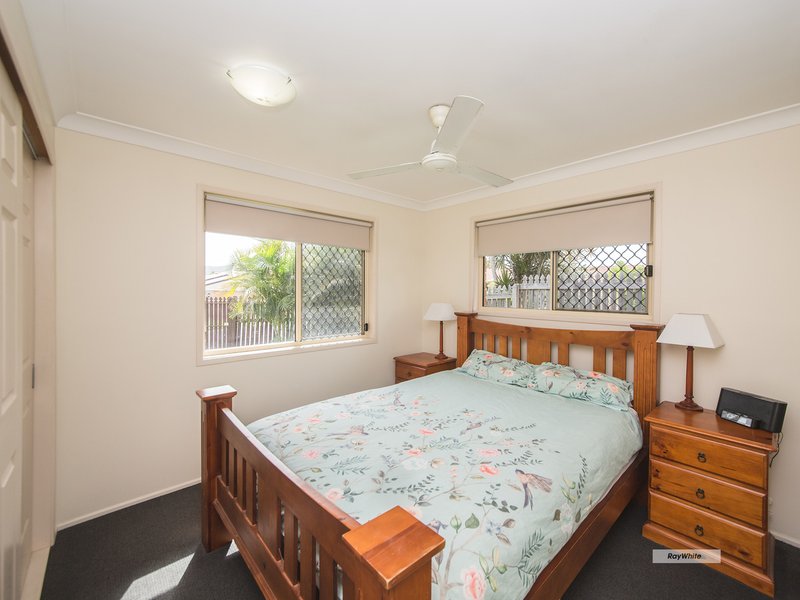 Photo - 8 Neish Court, Norman Gardens QLD 4701 - Image 7