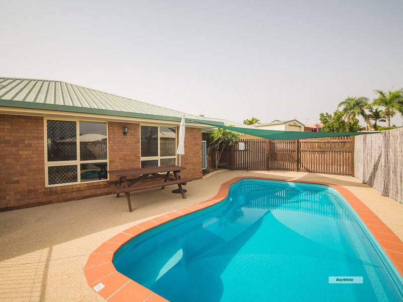 Photo - 8 Neish Court, Norman Gardens QLD 4701 - Image 15