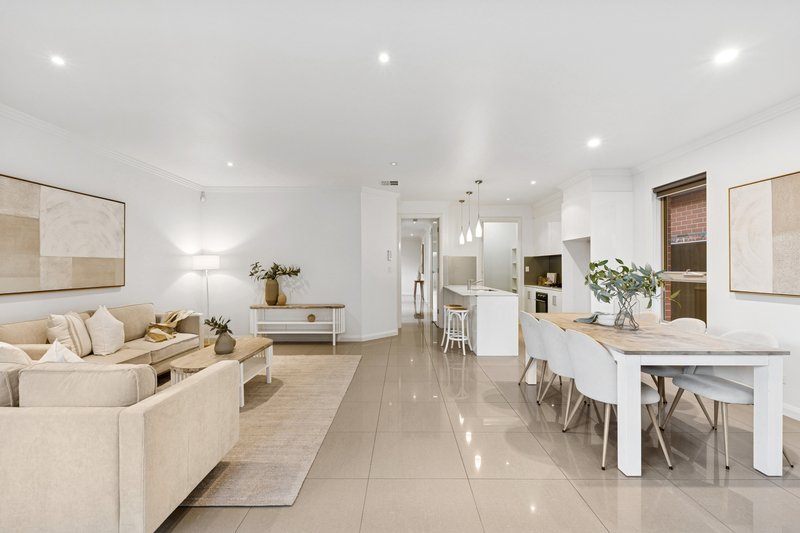 Photo - 8 Nelson Avenue, Flinders Park SA 5025 - Image 9