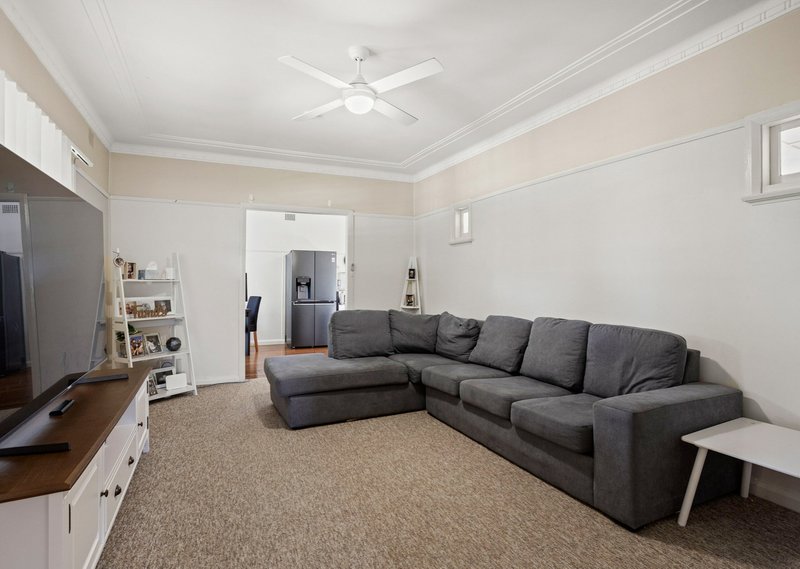 Photo - 8 Nelson Street, Taree NSW 2430 - Image 3