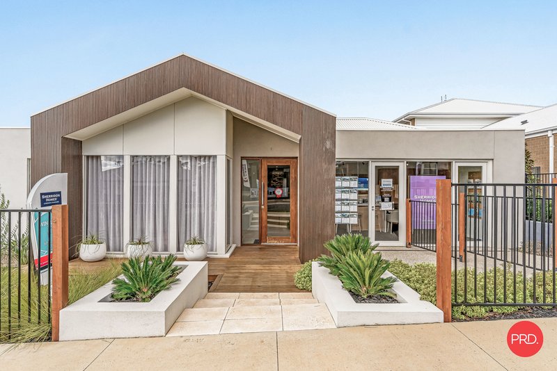 Photo - 8 Neon Crescent, Strathfieldsaye VIC 3551 - Image 1