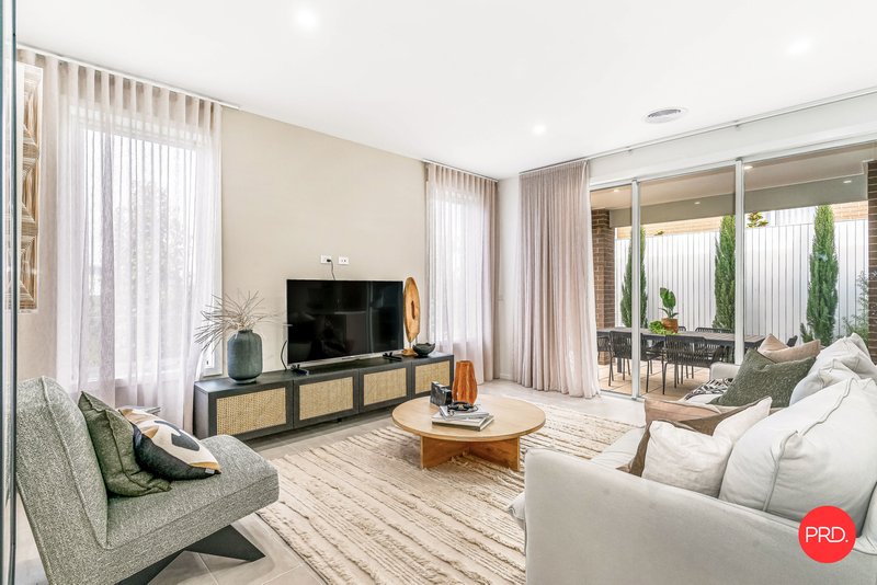 Photo - 8 Neon Crescent, Strathfieldsaye VIC 3551 - Image 10