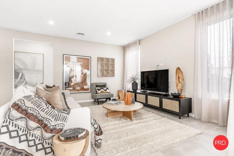 Photo - 8 Neon Crescent, Strathfieldsaye VIC 3551 - Image 11