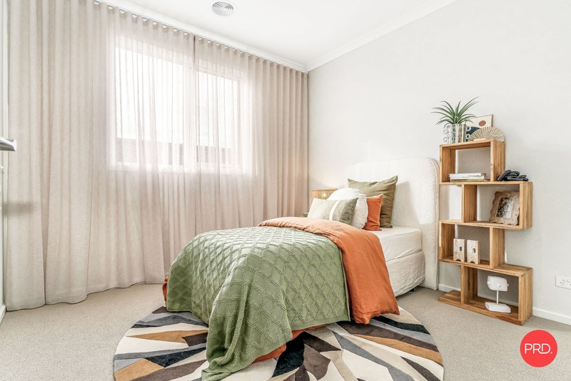 Photo - 8 Neon Crescent, Strathfieldsaye VIC 3551 - Image 14