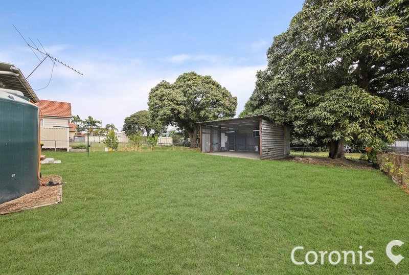 Photo - 8 Nettleton Crescent, Moorooka QLD 4105 - Image 3