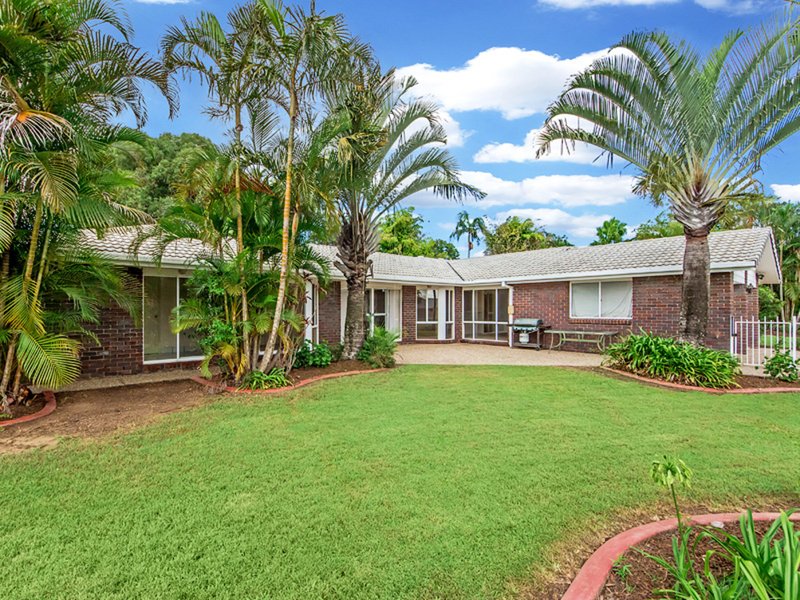 Photo - 8 Nevada Place, Oxenford QLD 4210 - Image 2