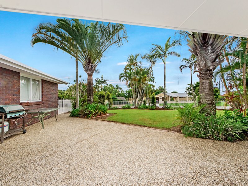 Photo - 8 Nevada Place, Oxenford QLD 4210 - Image 3