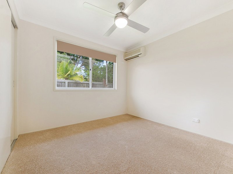 Photo - 8 Nevada Place, Oxenford QLD 4210 - Image 10