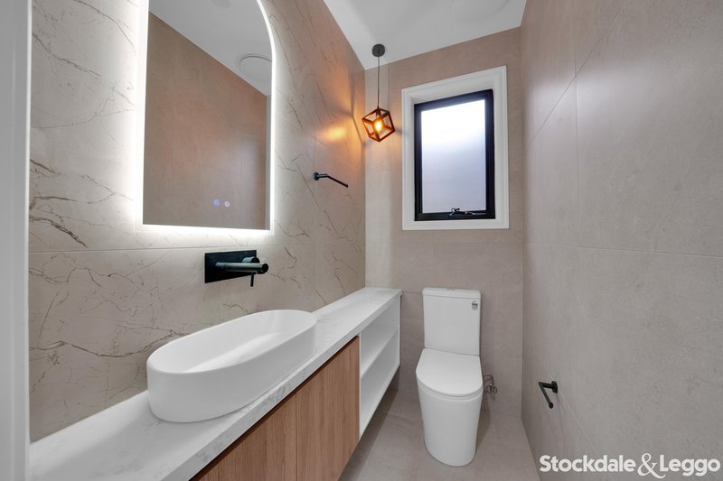 Photo - 8 Newchapel Road, Sunbury VIC 3429 - Image 4
