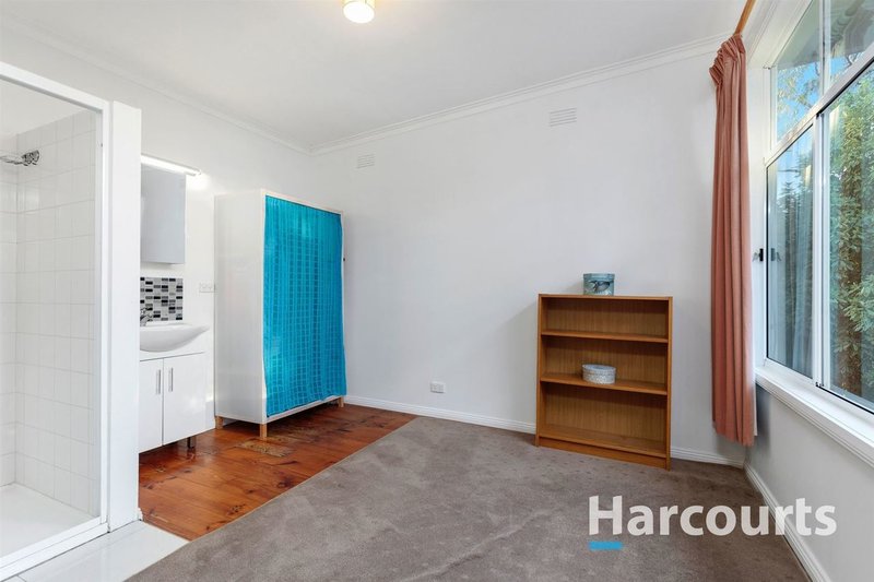 Photo - 8 Newton Street, Ferntree Gully VIC 3156 - Image 11