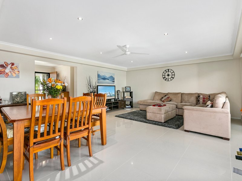 Photo - 8 Nicklaus Lane, Peregian Springs QLD 4573 - Image 11