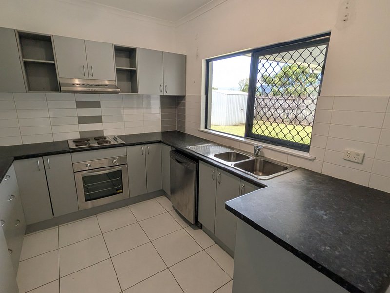 Photo - 8 Nindii Close, Edmonton QLD 4869 - Image 3