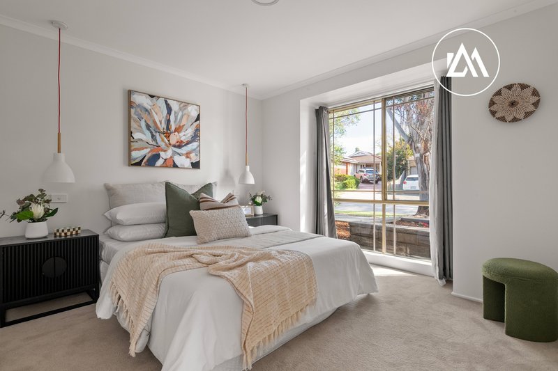 Photo - 8 Noel Road, Langwarrin VIC 3910 - Image 7