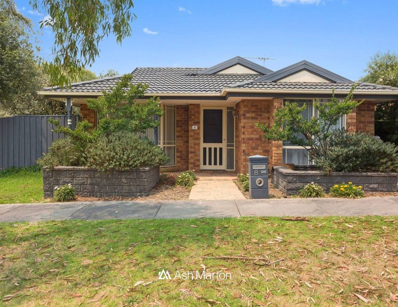 8 Noel Road, Langwarrin VIC 3910