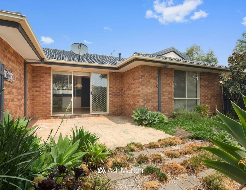 Photo - 8 Noel Road, Langwarrin VIC 3910 - Image 2