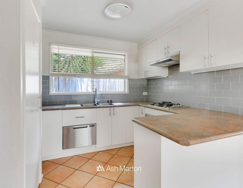 Photo - 8 Noel Road, Langwarrin VIC 3910 - Image 4