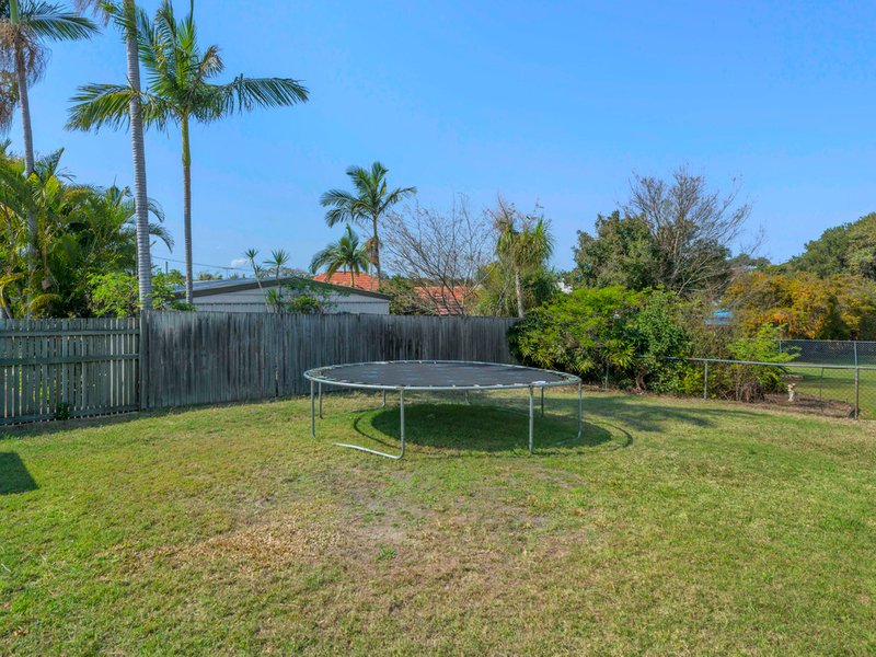 Photo - 8 Norwich Street, Wavell Heights QLD 4012 - Image 20