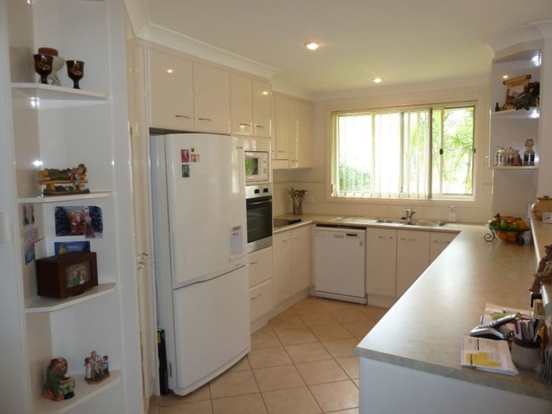 Photo - 8 Nuwarra Circuit, Forster NSW 2428 - Image 2