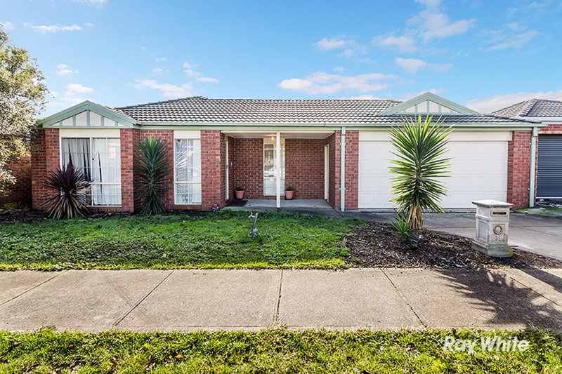 8 Nyarrin Place, Cranbourne West VIC 3977