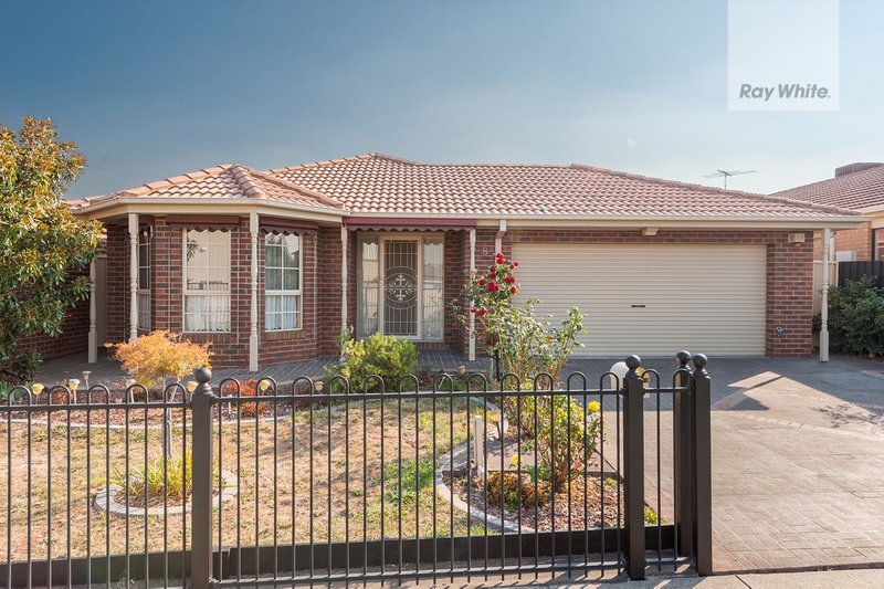 8 Oakbank Court, Roxburgh Park VIC 3064