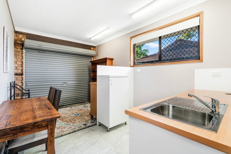 Photo - 8 Oakland Court, Burleigh Waters QLD 4220 - Image 10