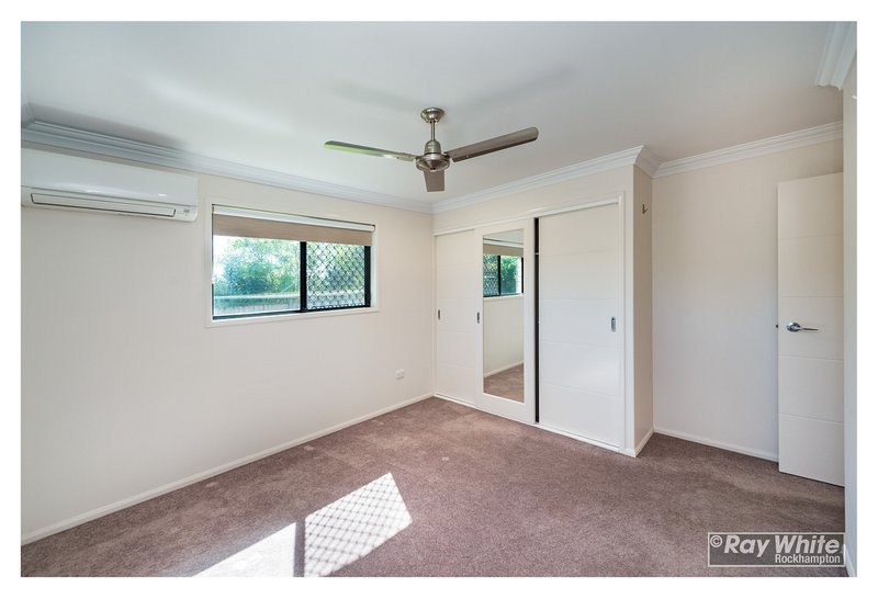 Photo - 8 Oakland Court, Norman Gardens QLD 4701 - Image 9