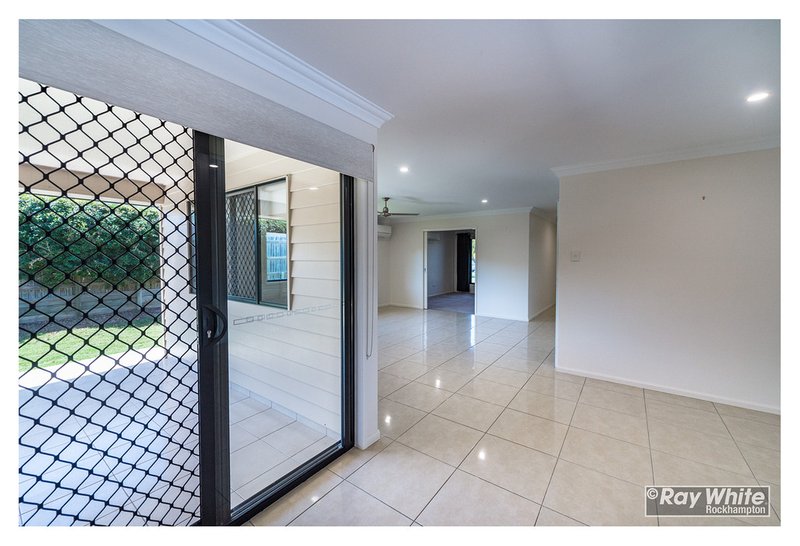 Photo - 8 Oakland Court, Norman Gardens QLD 4701 - Image 15